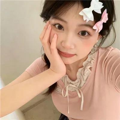 雏燕鸣春 封面